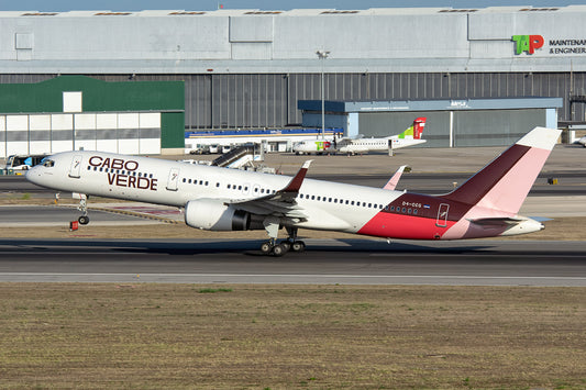 Cabo Verde Airlines - D4-CCG - B757