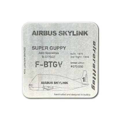 Coaster Super Guppy - Boeing 377SGT-201