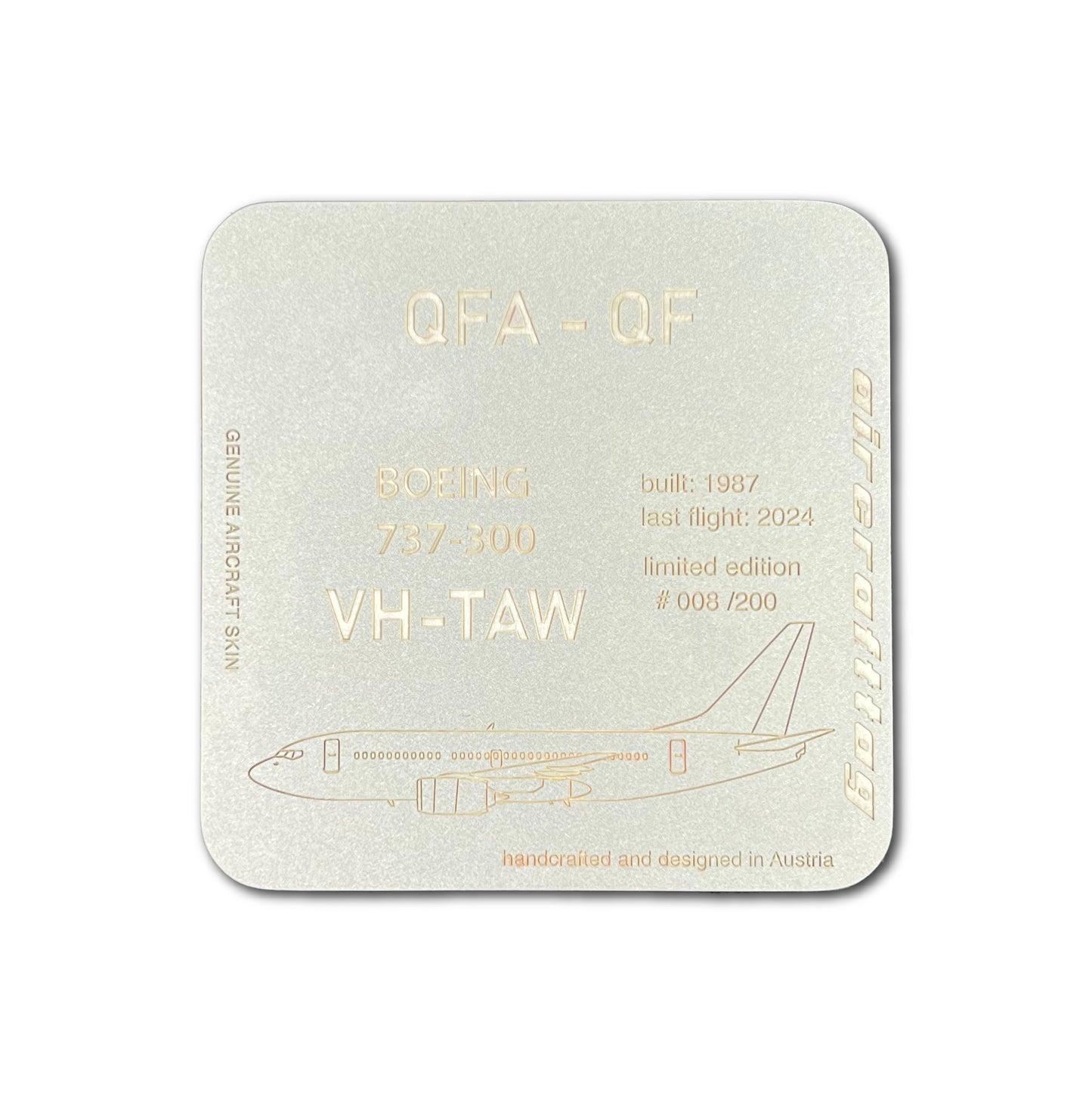 Coaster - Boeing 737-300 - Qantas - VH-TAW "History Collection"