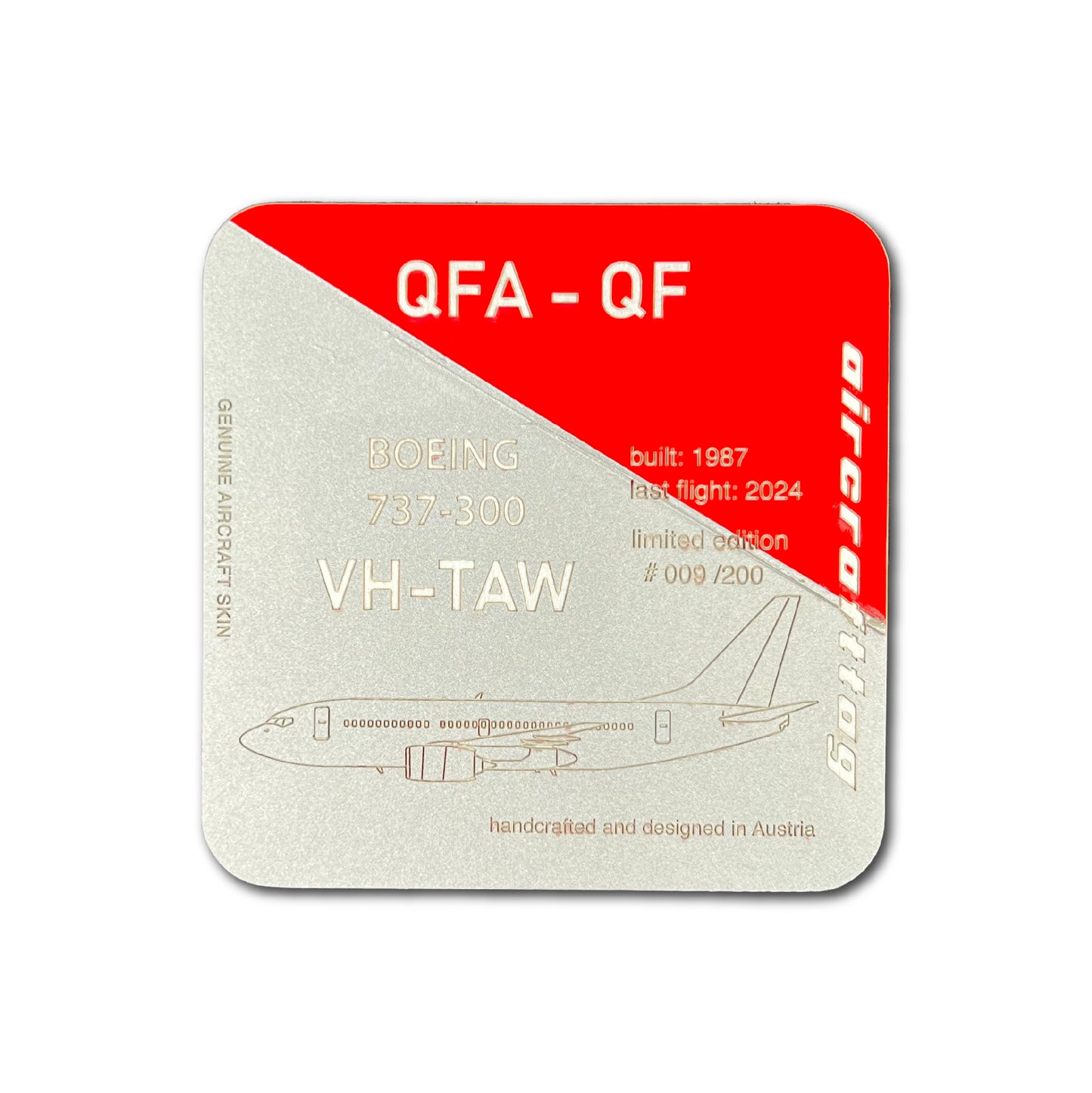 Coaster - Boeing 737-300 - Qantas - VH-TAW "History Collection"
